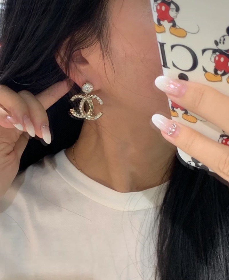 Ch**el earrings